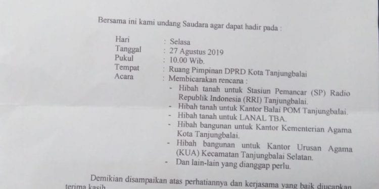 Salinan surat undangan rapat DPRD Kota Tanjungbalai untuk membahas hibah tanah dan bangunan.
