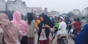 Takut Ditangkap Polisi Lompat ke Sungai, Warga Jalan Durian Asahan Hanyut