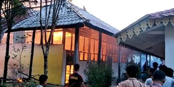 Diduga Korslet Arus Listrik, Kantin dan Ruang Kelas SMPN-1 Tanjungbalai Ludes Terbakar