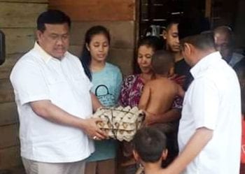 Tak Diperhatikan Pejabat Pemkab, Janda 9 Anak di Aek Ledong Asahan Dibantu Bupati Labura