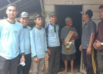 DPD BKPRMI Asahan Bersihkan Masjid, Pemakanan dan Beri Bantuan Sembako ke Kaum Dhuafa