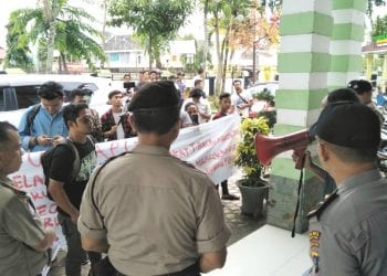 WAHAPI: PDAM Tirta Kualo Hancur, Ruri Prihatini Lubis Kabur