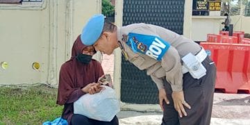 Aksi Personil Polres Madina ini Patut Diteladani