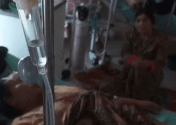 Diserang Wanita Tak Waras Pakai Pisau, Ibu Asal Madina Luka-luka