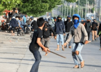 Mahasiswa Fakultas Teknik dan Pertanian Nomensen Medan Bentrok, 1 Tewas