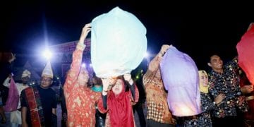 Penampilan Kesenian 14 Etnis di PSBD Kabupaten Asahan ke-IV Ditutup Bupati Asahan