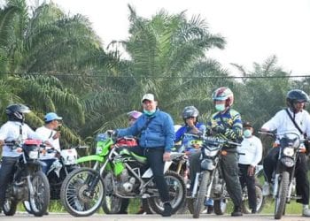 Walikota Tanjungbalai dan OPD Kendarai Trail Saat Meninjau Pengerjaan Proyek Infrastruktur