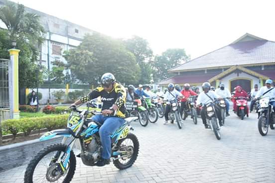 Walikota Tanjungbalai M Syahrial naik trail