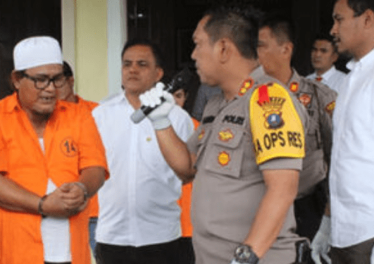 Pengusaha asal Kota Tanjungbalai yang diringkus personel Polres Asahan karena kasus penipuan.