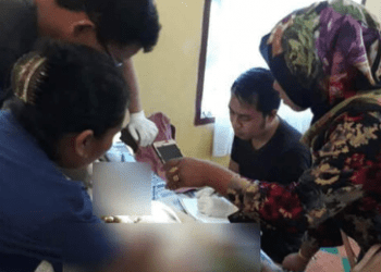 Pria Ini Ditemukan Tewas di Belakang Rumahnya