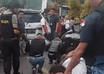 Tersangka pelaku pencurian di Nias saat ditangkap di Tapsel