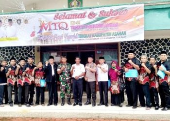 Panitia, Camat dan Para Kades Gotong Royong Persiapkan Lokasi MTQ dan Festival Nasyid Tingkat Kecamat Meranti