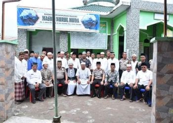 Wali Kota Tanjungbalai Resmikan di Masjid Nurul Huda dan Sholat Jumat Perdana