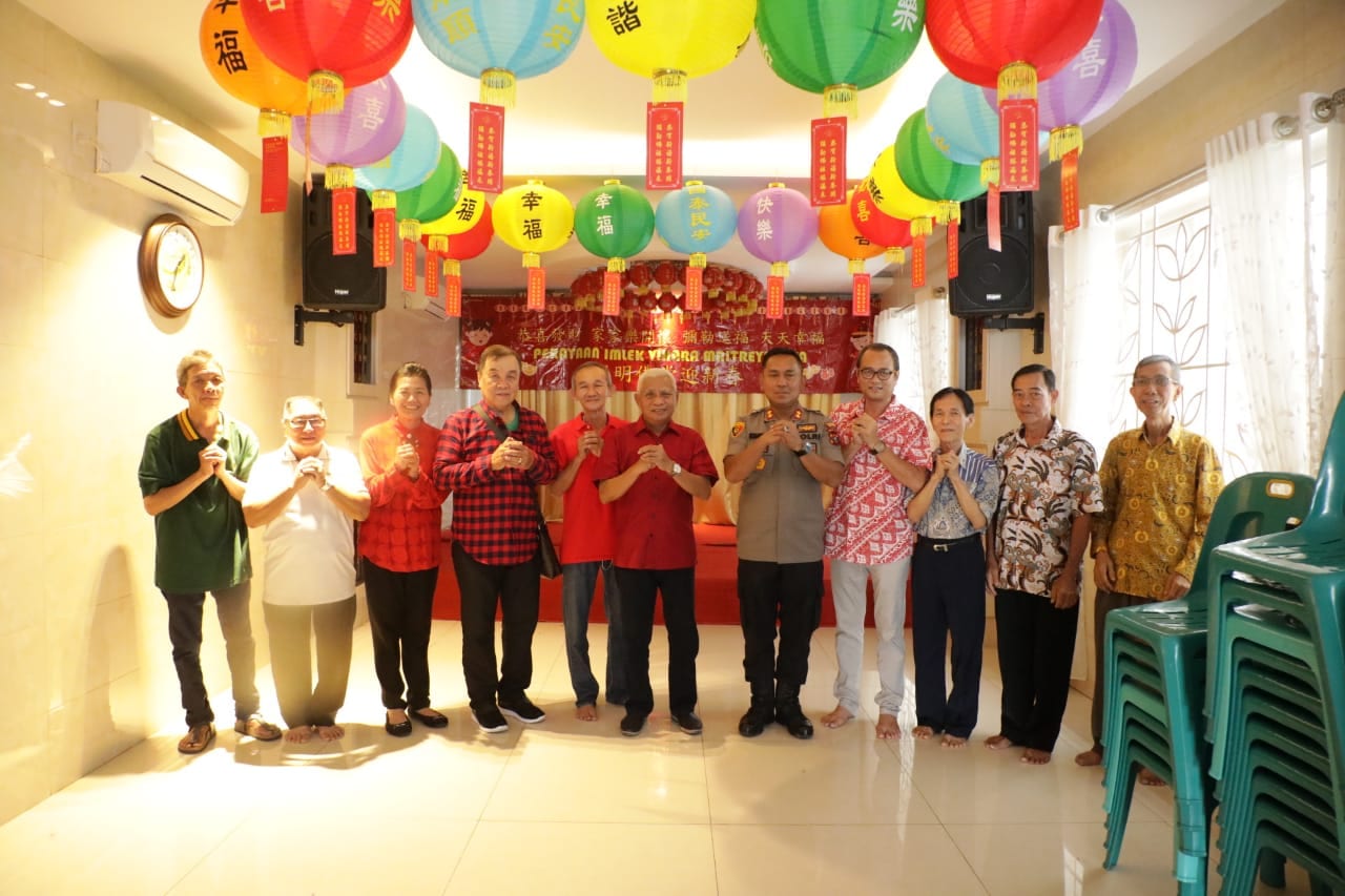 Bupati dan Kapolres Asahan Kunjungi Wihara dan Pantai Jompo