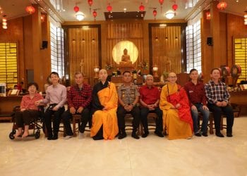 Bupati dan Kapolres Asahan Kunjungi Wihara dan Pantai Jompo