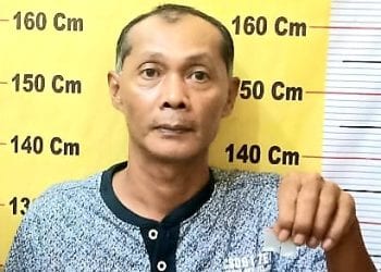 Nyambi Jual Sabu, Penjual Es Diangkut Polisi dari Kediamannya