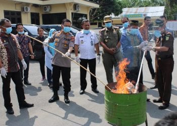 Rp1,5 Miliar Narkoba Direbus dan Dibakar
