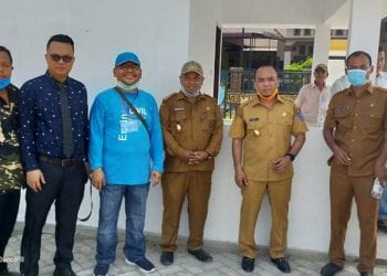 Bupati Labuhanbatu H Andi Suhaimi Dalimunthe ST MT berfoto bersama setelah melakukan kegiatan tersebut