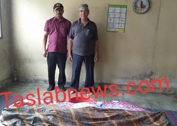 Jenazah warga Pulau Rakyat Asahan yang ditemukan di cakruk saat berada di rumah duka.