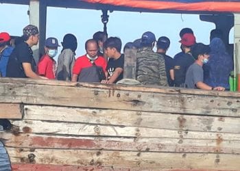 Dikejar Patroli Polairud, 72 TKI Ilegal Diturunkan di Pantai Sungai Ludam Asahan