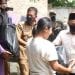 Sambangi Rumah Warga, Bupati Labuhanbatu Berikan 250 Paket Sembako 