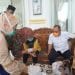 Bupati Labuhanbatu H Andi Suhaimi Dalimunthe ST MT beserta keluarga saat melakukan rapid test.