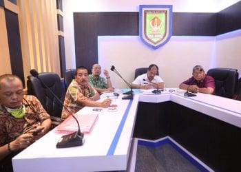 Bupati dan Pejabat Pemkab Asahan Teleconference dengan Kemendagri