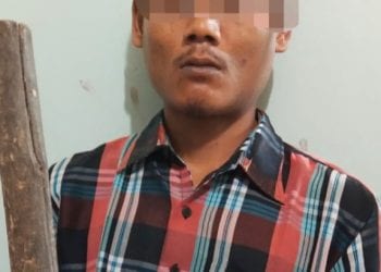 Tersangka penganiayaan terhadap ayahnya.