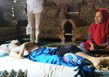 Melalui Camat Rantau Utara, Bupati Labuhanbatu Tanggapi Keluhan Masyarakat Kurang Mampu 