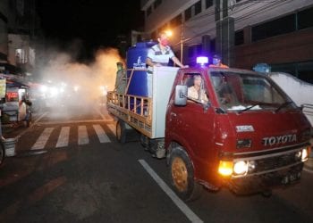 Forum Masyarakat Etnis Tionghoa dan Gugus Tugas Covid-19 Asahan  Lakukan Penyemprotan Desinfektan