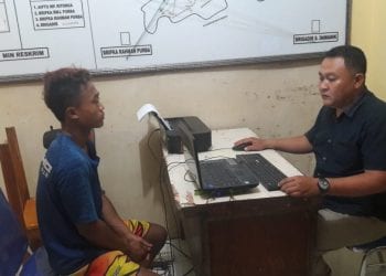 Bobol Rumah Tetangga, Roni Diamankan Polsek Kotarih