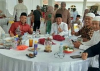 Pererat Tali Silaturahmi, Bupati Labuhanbatu Terima Kunjungan Warga di Rumah Dinas