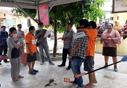 Rekontruksi ayah membunuh anaknya di Kabupaten Batubara.