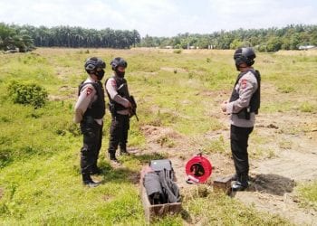 Warga Batu 12 Temukan Bom Mortir, Jibom Brimob Polda Sumut Lakukan Tindakan Disposal