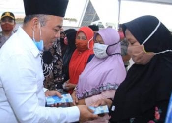 Bupati Labuhanbatu Salurkan BLT-DD TAHAP 2 di Kecamatan Bilah Hilir 