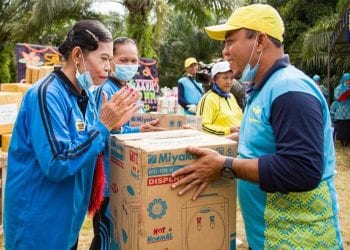 Peringatan Hari Keluarga Nasional ke-27, Bupati Labuhanbatu : Keluarga, Pilar Terpenting Pembangunan Bangsa 