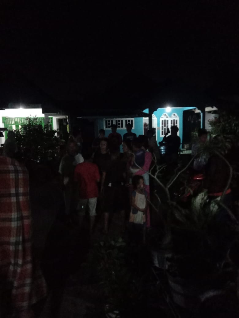 Rumah Mahasiswi Unimed Medan yang Menghina Alquran dan Allah di Facebook Didatangi Ratusan Umat Islam di Asahan