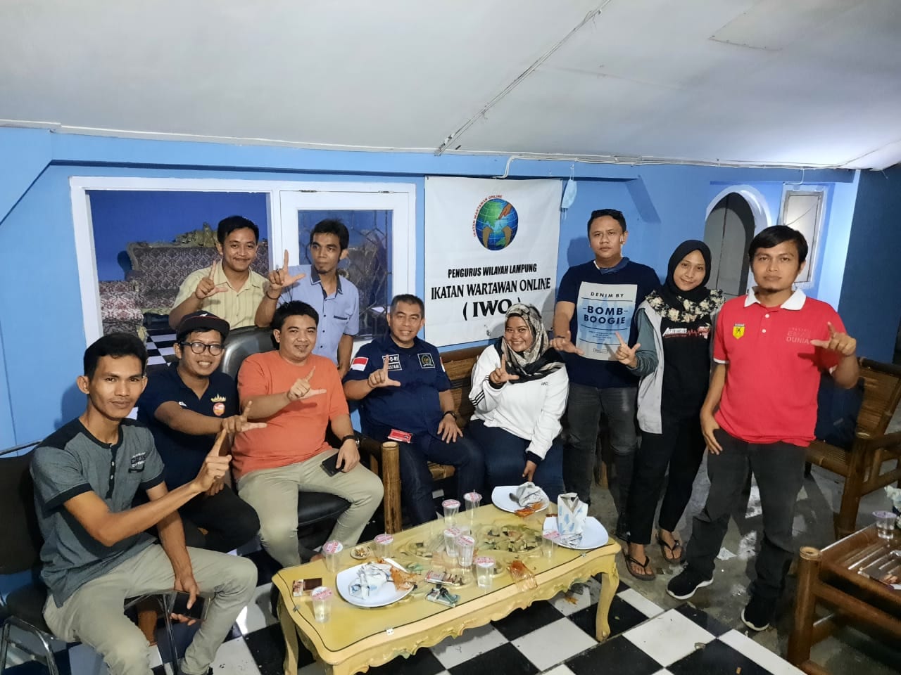 Sambangi Sekretariat IWO, Senator DPD RI Motivasi Awak Media Online