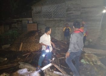 Rumah Kakek Jahari Ludes Terbakar