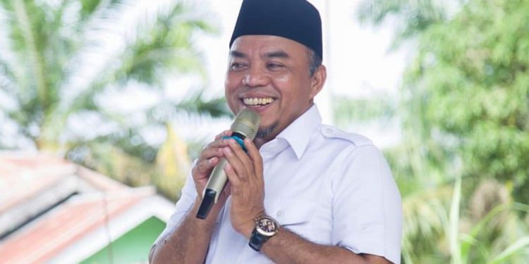 Bupati Labuhanbatu H.Andi Suhaimi Dalimunthe