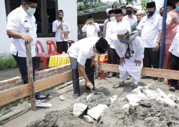 Bupati Asahan Sumbang 100 Sak Semen untuk Pembangunan Rumah Tahfiz Daarul Quran