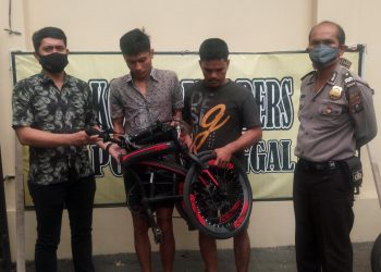 Dua Pelaku Pencurian Ini Ditangkap di Warung Tuak