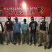 Ketiga tersangka saat diamankan di Polres Labuhanbatu.