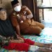 Dikunjungi Walikota Tanjungbalai, Tiga Nenek Lansia Terkejut dan Terharu