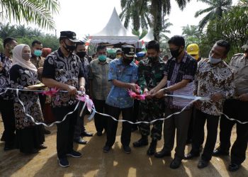 Jalan Raja Tonga Penghubung 4 Dusun di Desa Ledong Timur Diresmikan Bupati Asahan