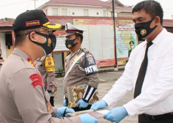 Nyaris Jadi Korban Tabrak Supir Angkot, Bripka P Simarmata Peroleh Penghargaan dari Kapolres