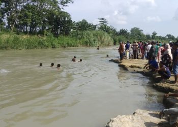 Niat Menolong Orang Jatuh, Toni Malah Tenggelam di Sungai