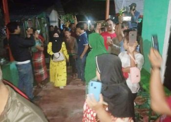 Diduga Investasi Bodong, Ratusan Korban Nyaris Bakar Rumah Ibu Pemilik PT BMW Cash