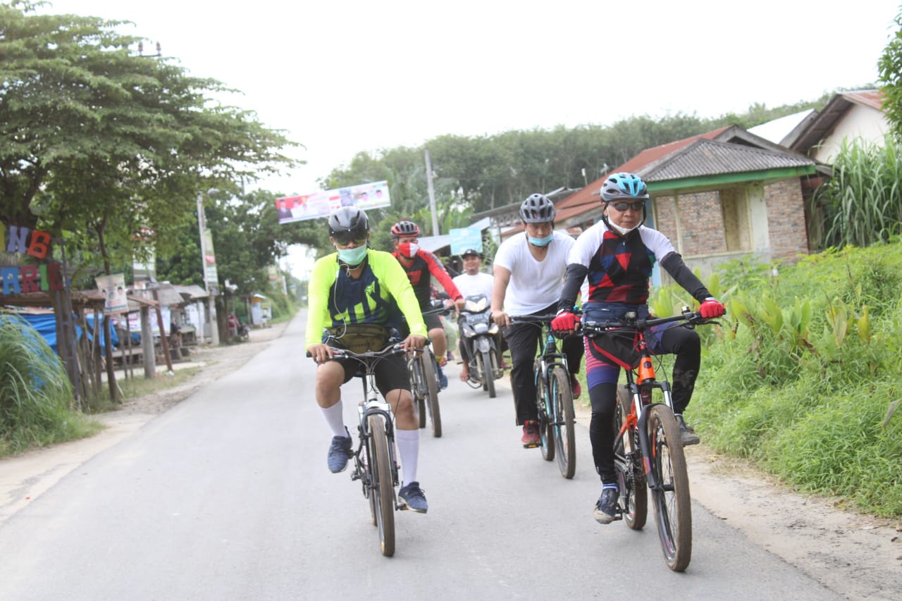 Kapolres Bersama PJU Pantau Situasi Kamtibmas dengan Gowes Sepeda