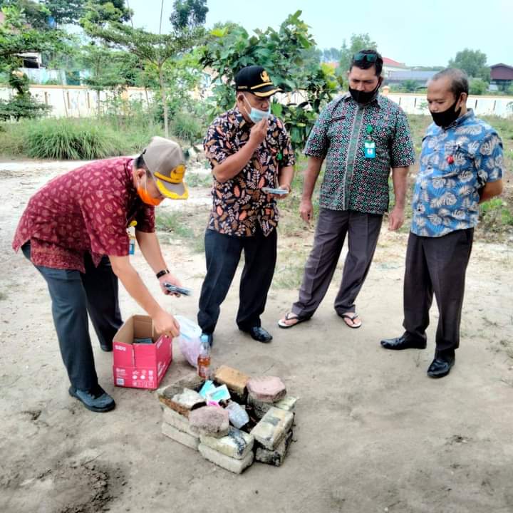 279 Keping KTP-EL dan 141 Keping KIA Dimusnahkan